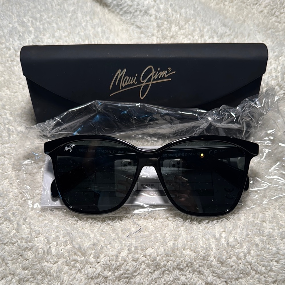 Maui Jim Rectangle Black Sunglasses - NWT!